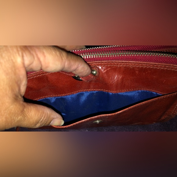 Tano Buttery Soft Leather Red  Organizer Wallet - Picture 2 of 6